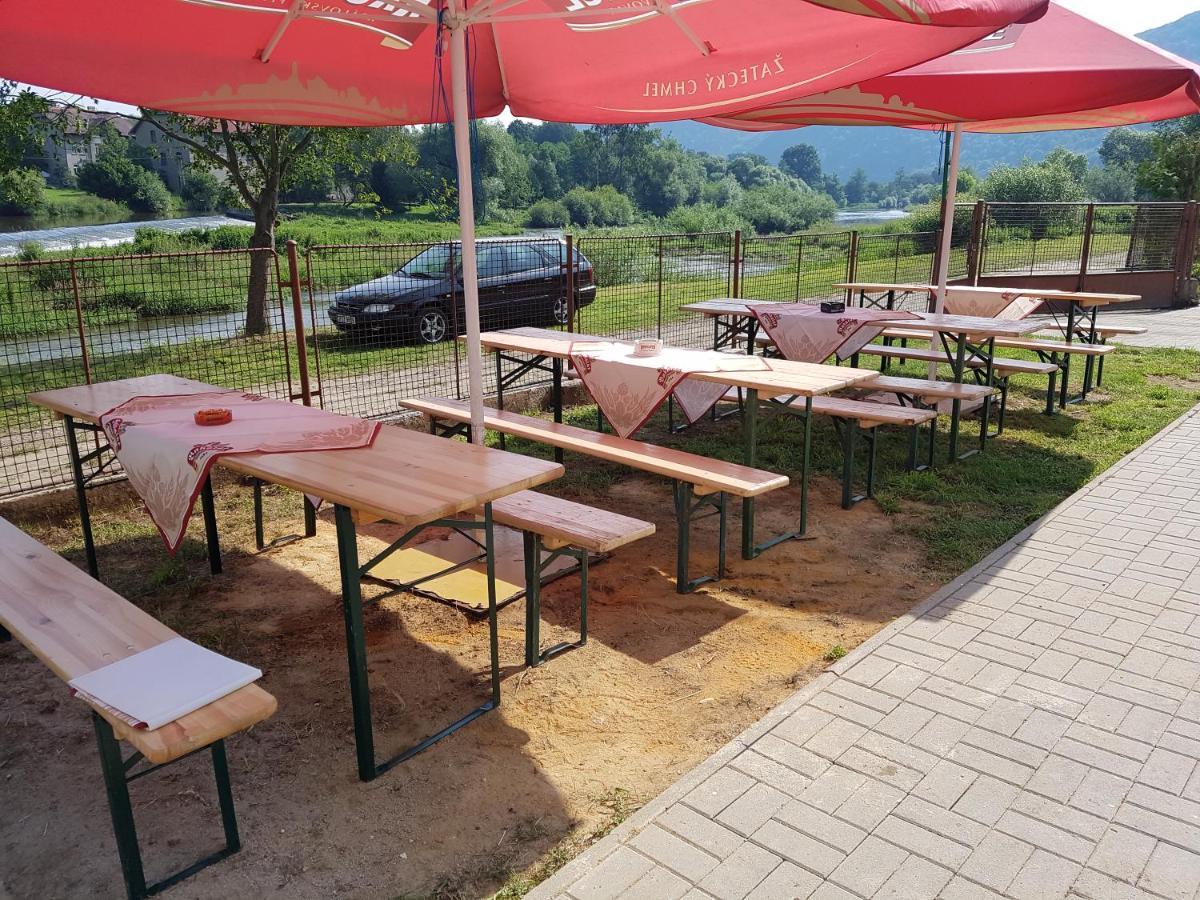 Penzion Na Pracharne Kladruby  Εξωτερικό φωτογραφία