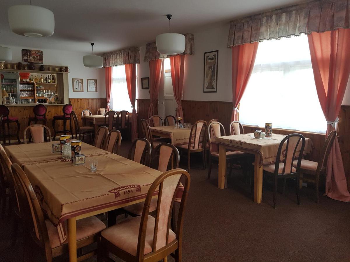 Penzion Na Pracharne Kladruby  Εξωτερικό φωτογραφία