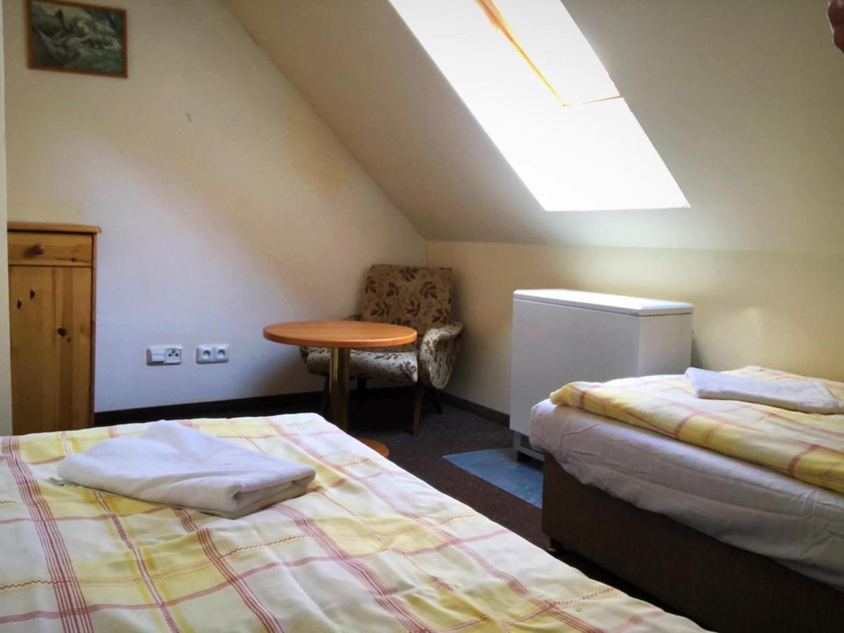 Penzion Na Pracharne Kladruby  Εξωτερικό φωτογραφία